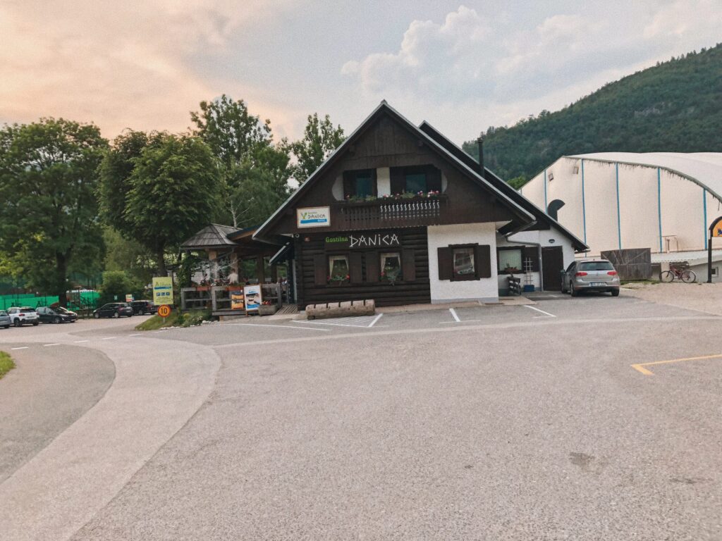 Večeře v restauraci Danica v Bohinjské Bistrici